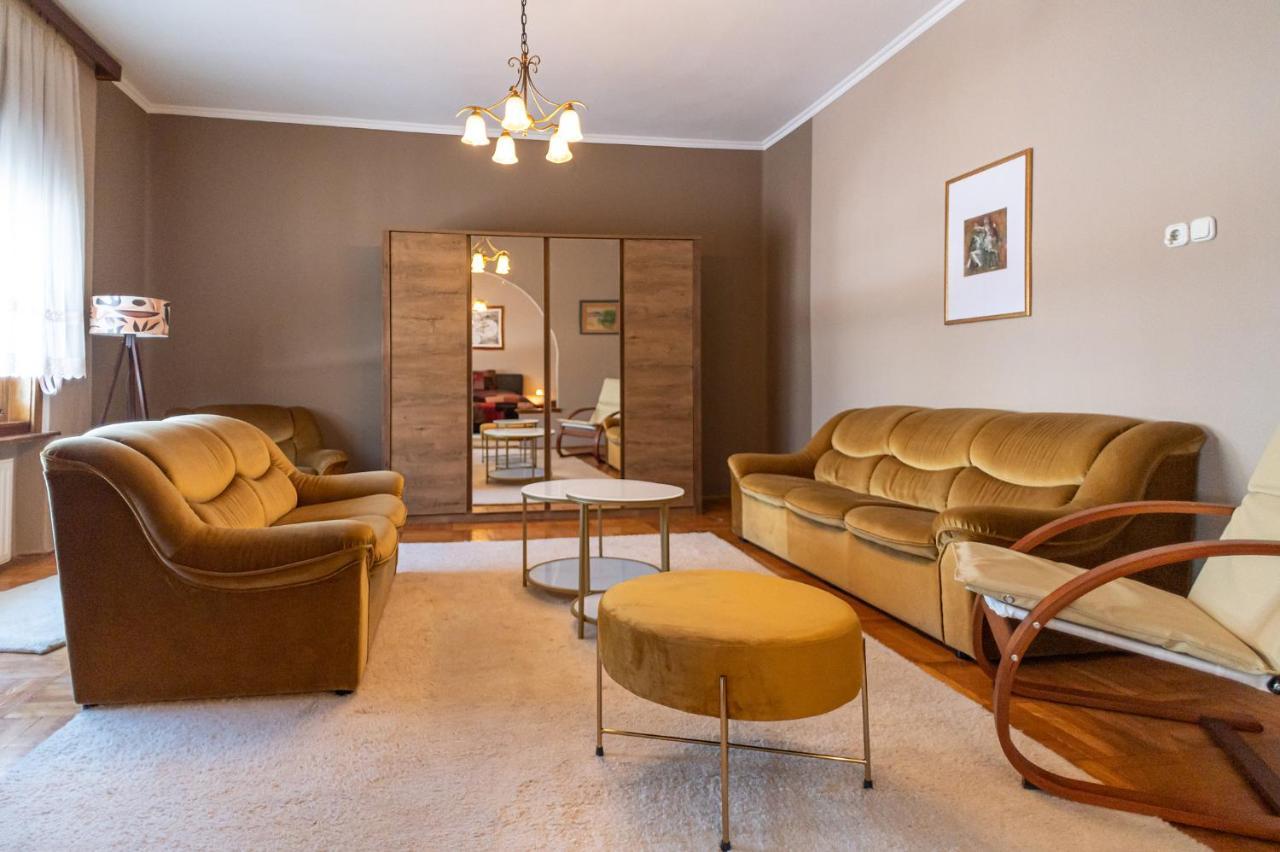 Pelsoart Apartments كيستاي المظهر الخارجي الصورة